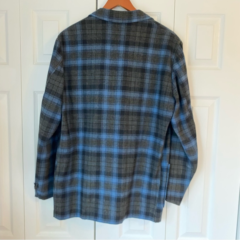 Pendleton VTG Shirt Jacket Button Up 100% Virgin Wool Men Blue Plaid L READ - Picture 6 of 6